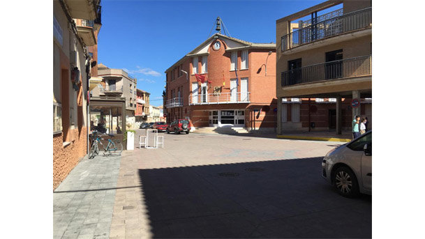 Plaza del Ayuntamiento de Fustiñana