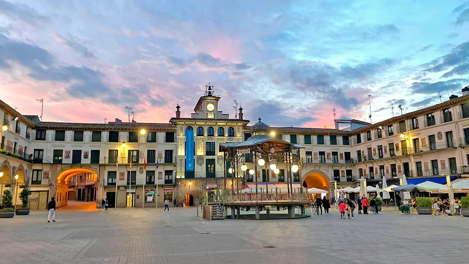 plaza de los fueros2