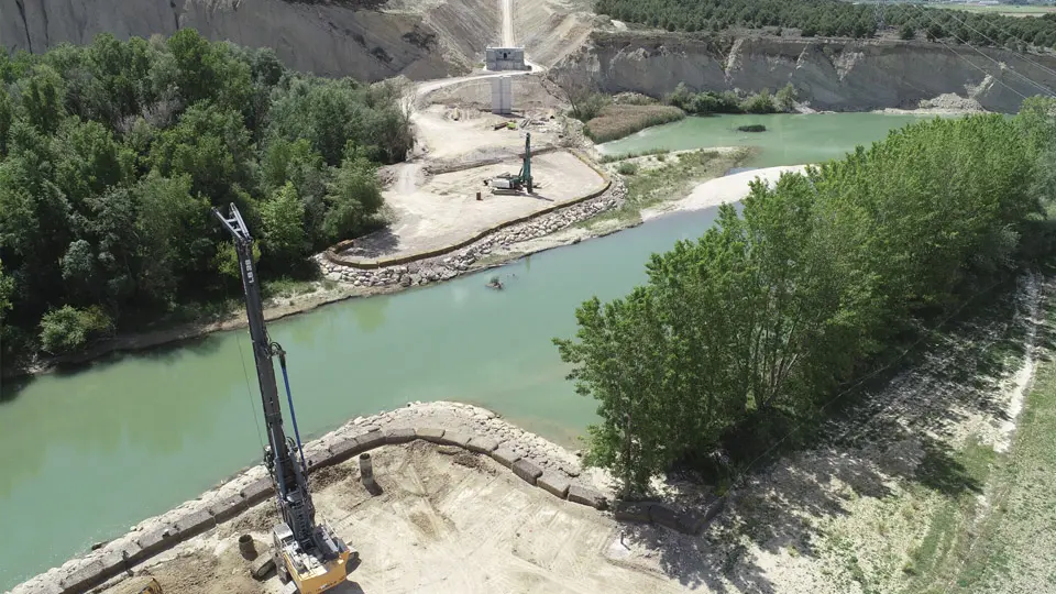 Obras sobre el Río Aragón