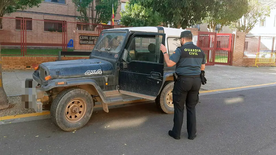 guardia civil robo vehiculo