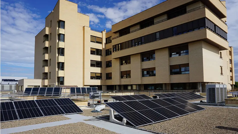 hospital placas solares