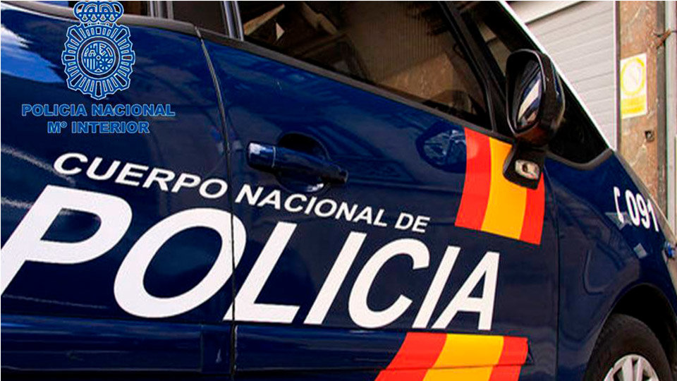 policia nacional vehiculo