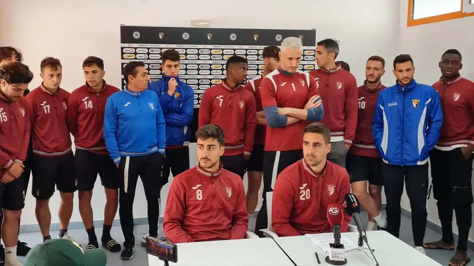 Plantilla CD Tudelano SAD en rueda de prensa