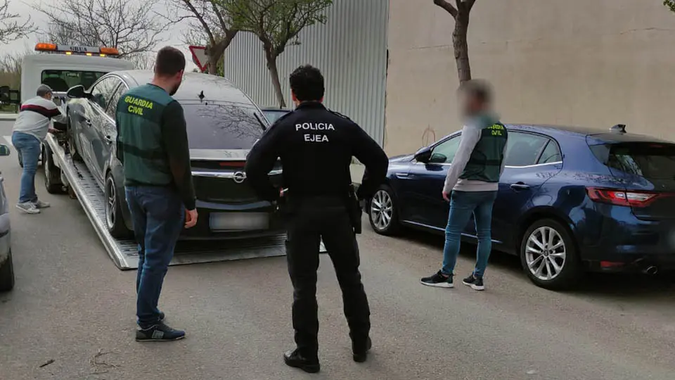 guardia civil robo lavaderos coches