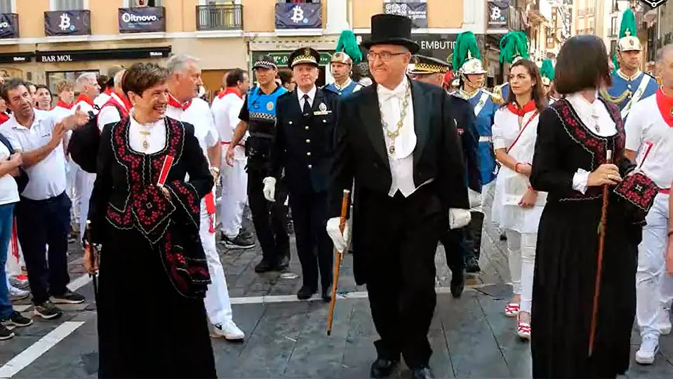 procesion pamplona