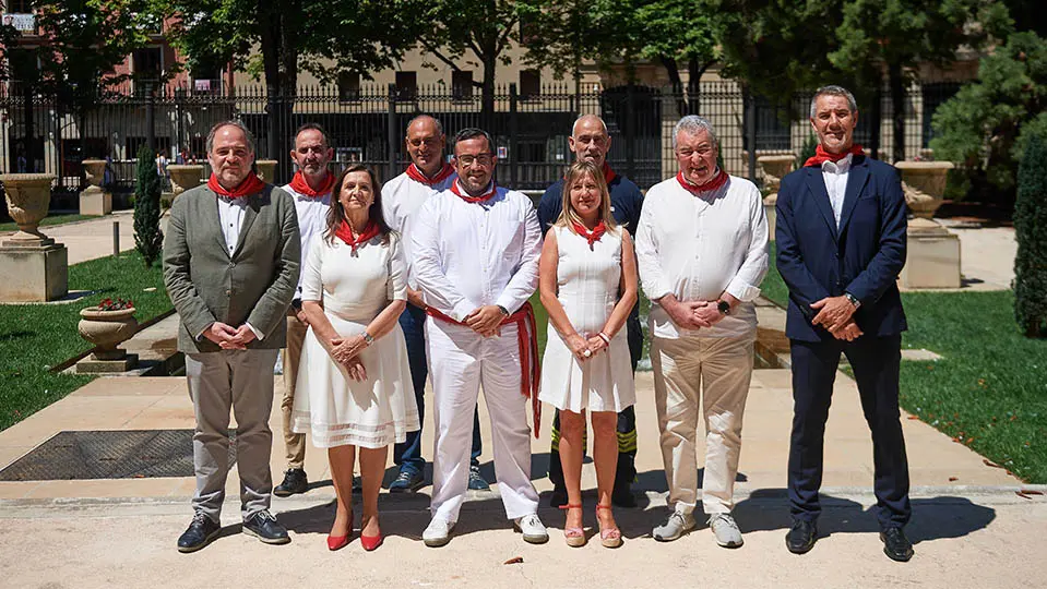 gobierno homenaje bomberos