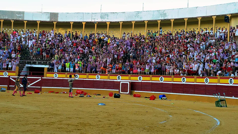 corrida toros carro compra