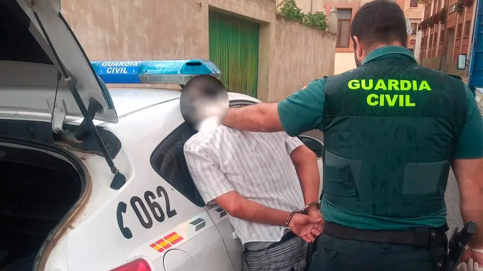 guardia civil detencion arguedas