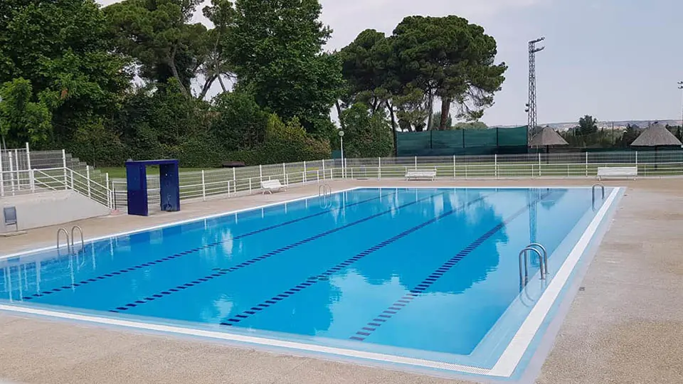 fontellas piscinas municipales