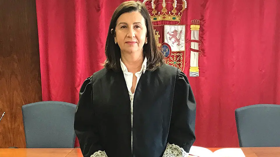 magistrada suplente maria teresa hualde