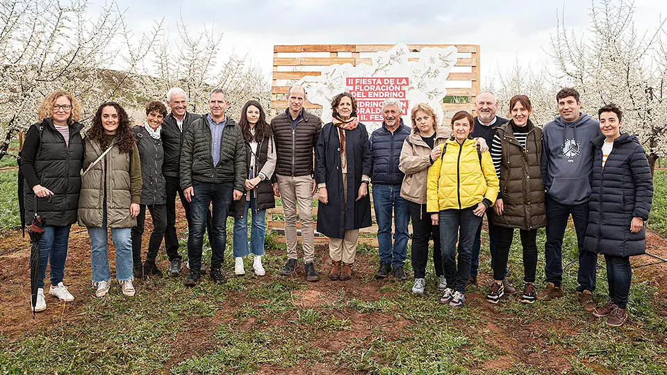 pacharan navarro homenaje mues