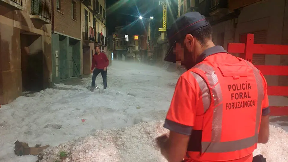 policia foral granizo cintruenigo