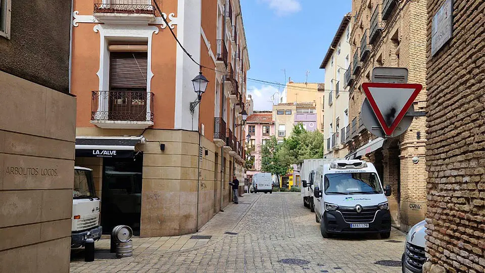 calle pasaje plaza mercadal calle boveda