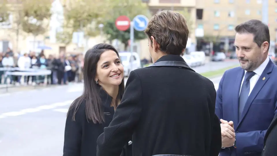 Esperando a Doña Letizia en Tudela 2023 (31)
