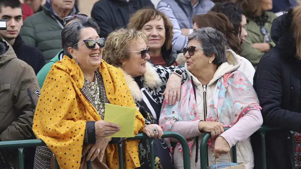 Esperando a Doña Letizia en Tudela 2023 (41)