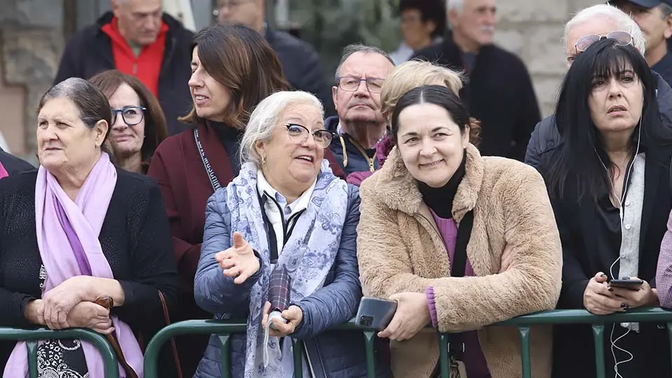 Esperando a Doña Letizia en Tudela 2023 (42)