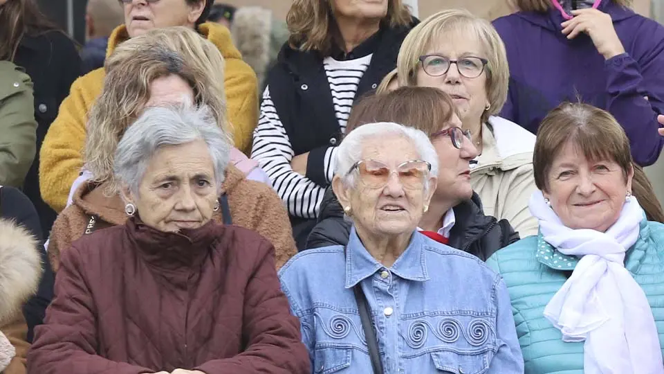 Esperando a Doña Letizia en Tudela 2023 (45)