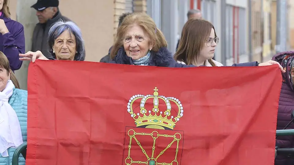Esperando a Doña Letizia en Tudela 2023 (46)