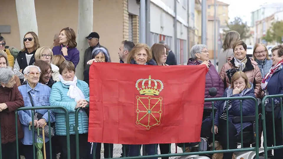 Esperando a Doña Letizia en Tudela 2023 (47)