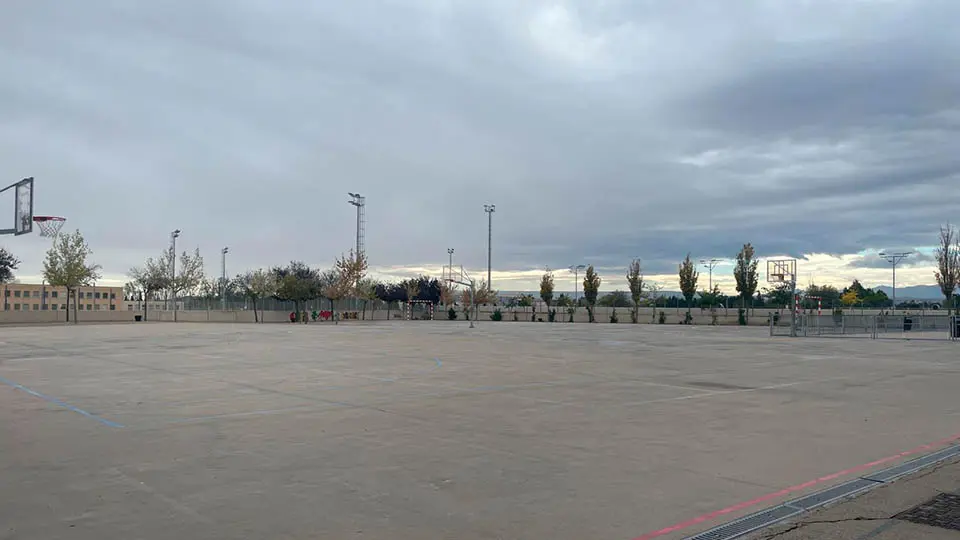 colegio huertas mayores patio2