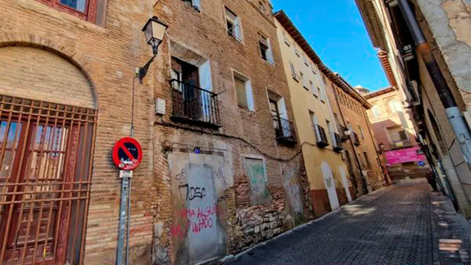 calle magallon edificio ruinas