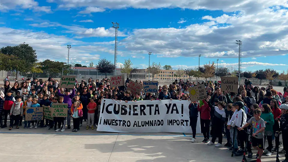 concentracion colegio huertas mayores2