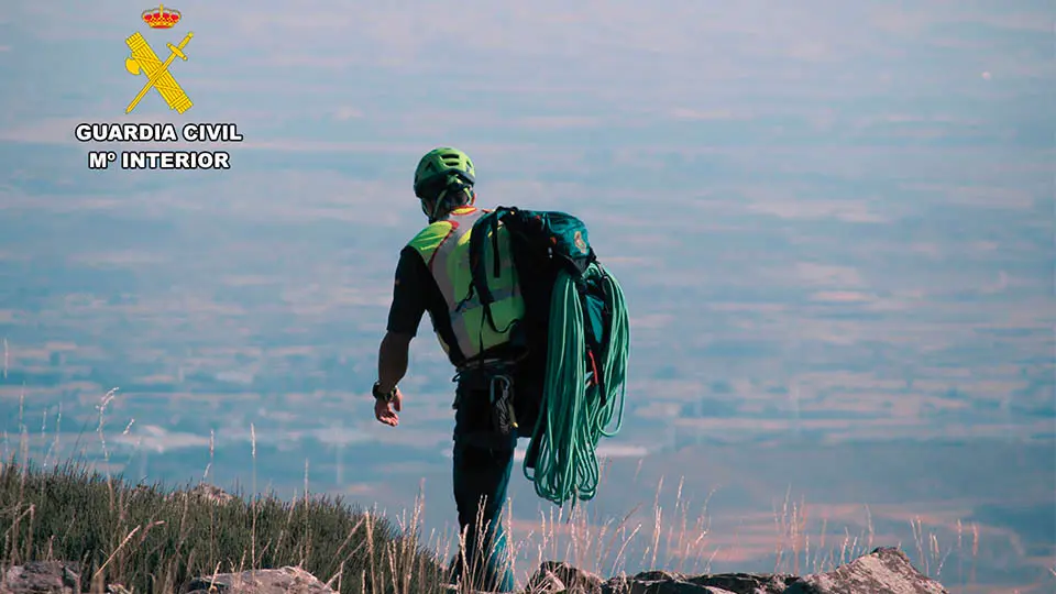 guardia civil rescate montaña