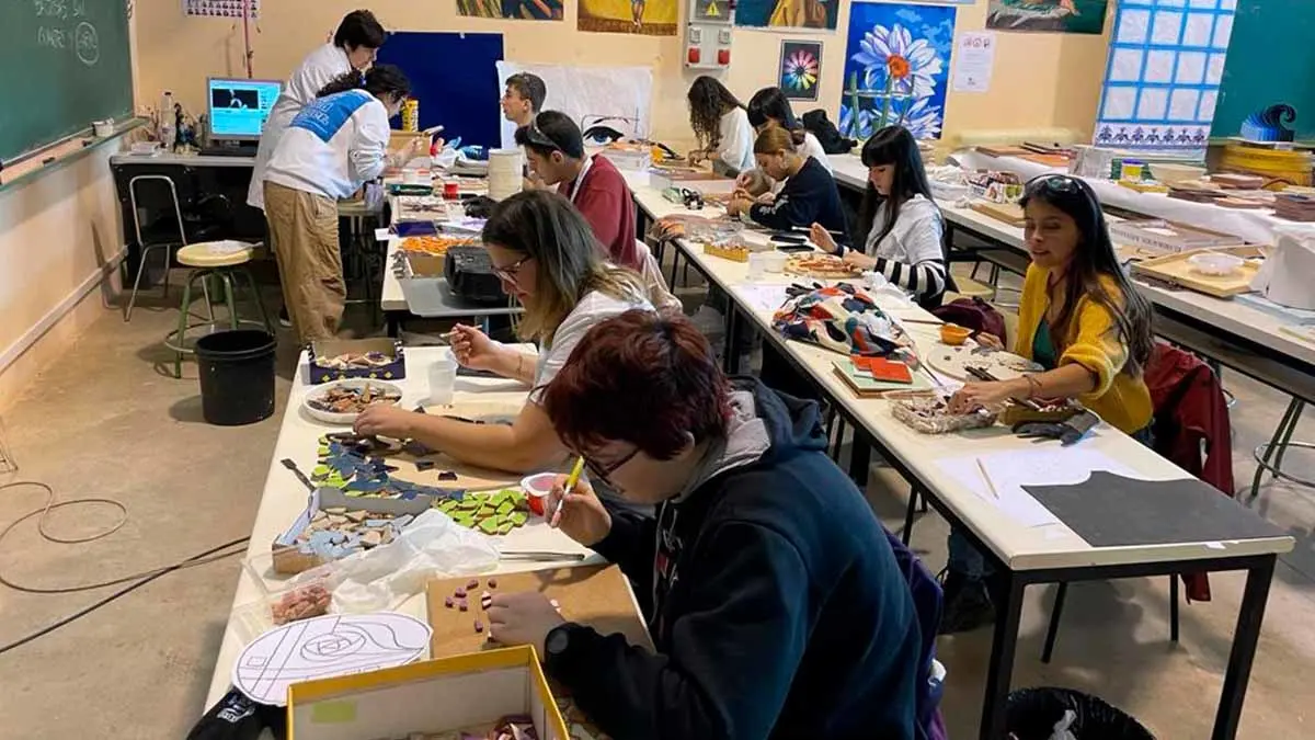 escuela de arte y superior de diseño de corella