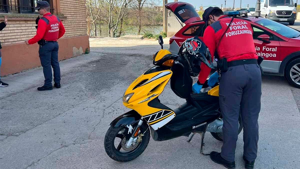 Policía Foral inmovilización ciclomotor tudela