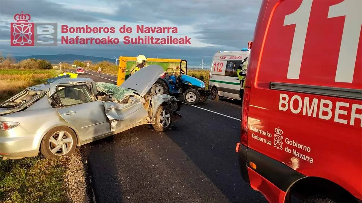 accidente turismo tractor cintruénigo