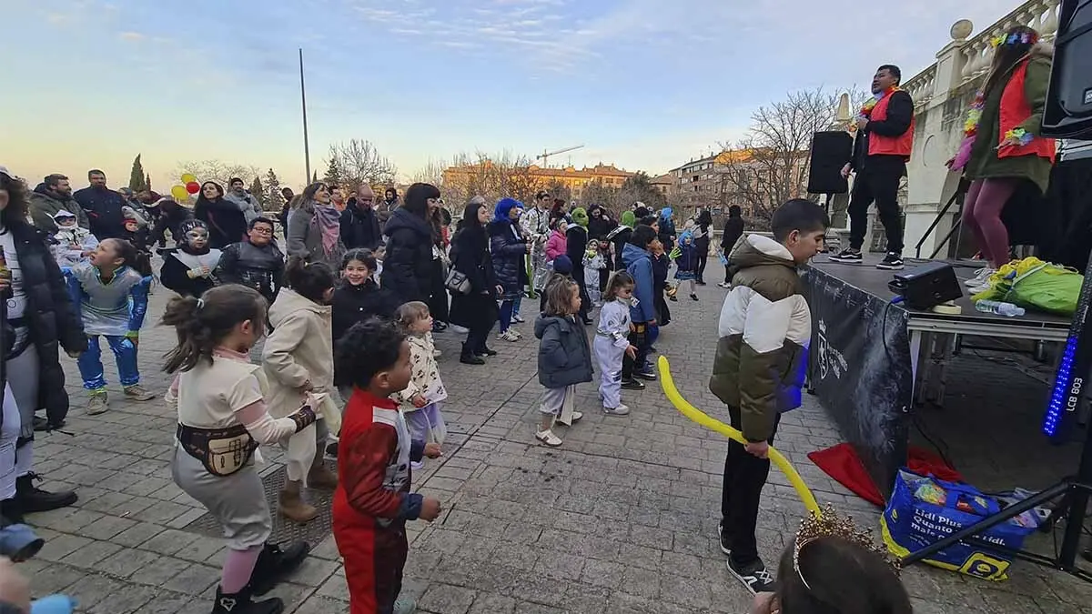 Animación infantil 'Plaza 8 de Marzo' Corella 2025 (7)