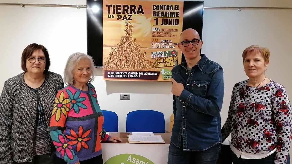 marcha contra el polígono de tiro de bardenas