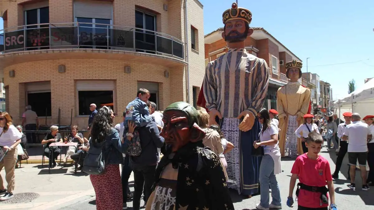 Fotos Día de las Asociaciones de Milagro 2025 (10)
