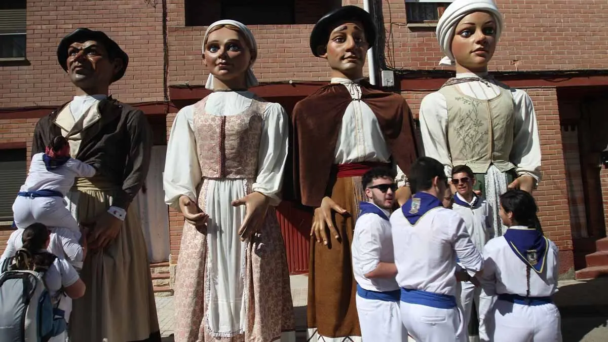 Buñuel 25 Aniversario Gigantes 2025 (26)
