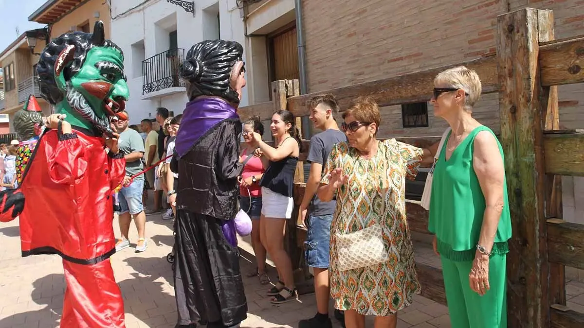 Fiestas San Juan en Cortes 24-6-25 (12)