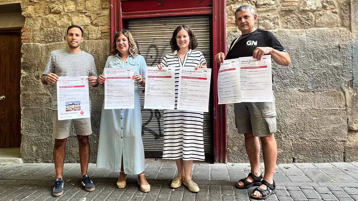 Presentación del programa de actos de la Peña Revolvedera para las Fiestas de Santa Ana