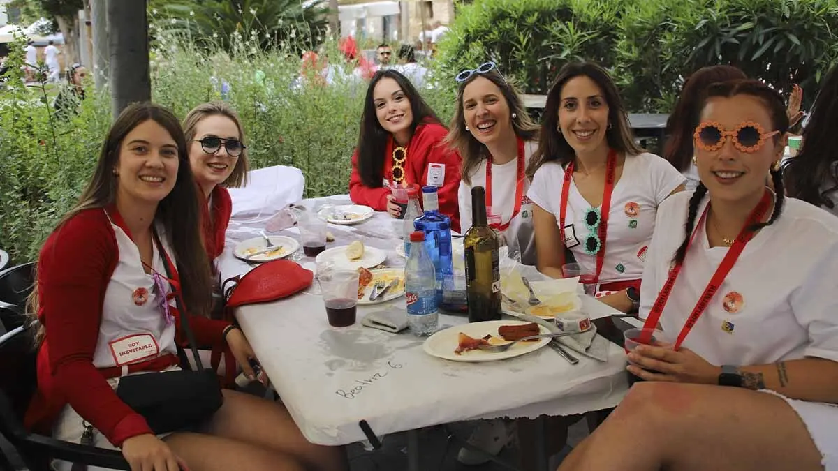Fotos Almuerzos 24 julio 2025. Fiestas de Tudela (5)