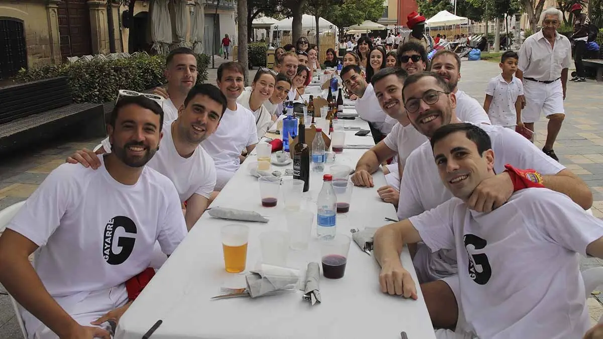 Fotos Almuerzos 24 julio 2025. Fiestas de Tudela (12)