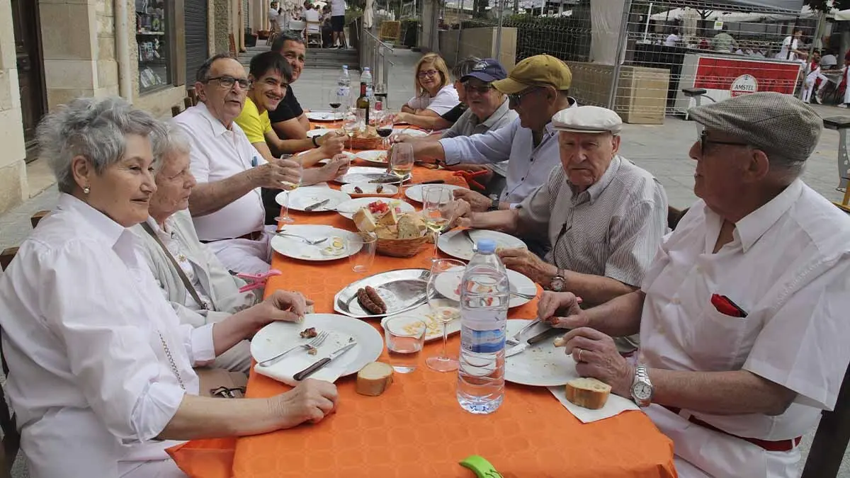 Fotos Almuerzos 24 julio 2025. Fiestas de Tudela (28)