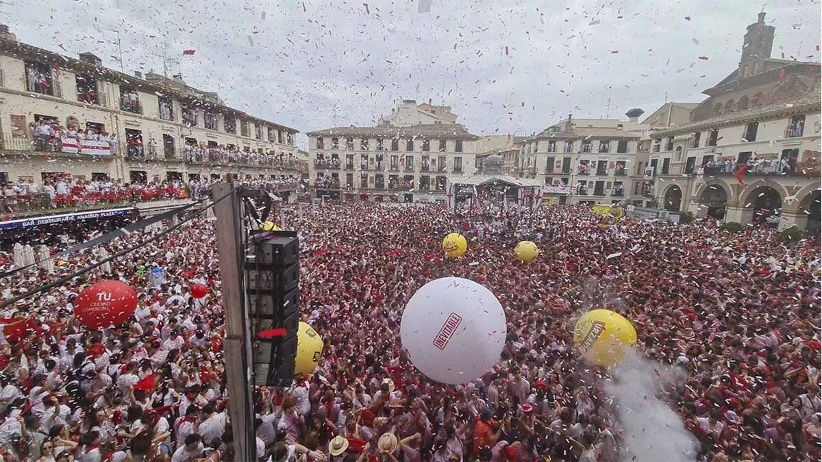 Cohete de Tudela 2025 desde la Casa del Reloj (14)