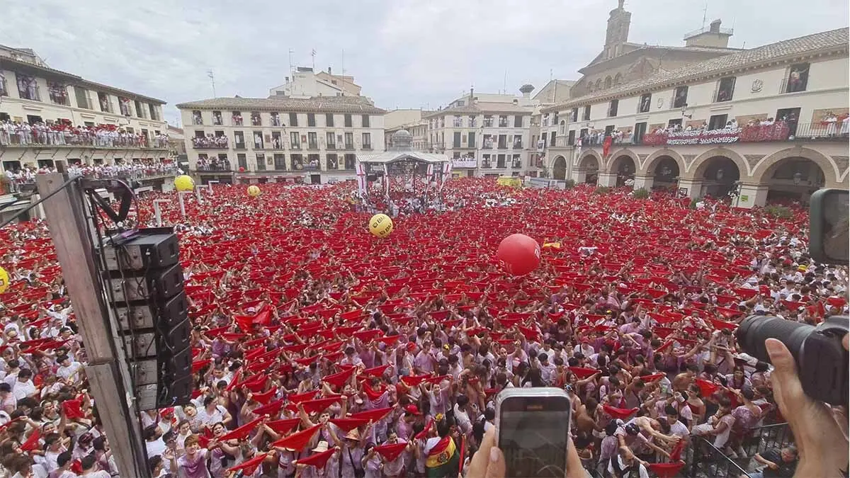 Cohete de Tudela 2025 desde la Casa del Reloj (28)