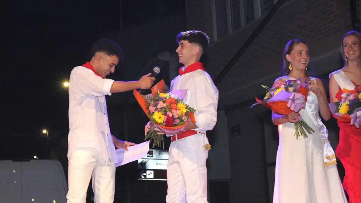 Gala Reina, Damas y Mister de los Quintos del 2007 en Milagro (22)