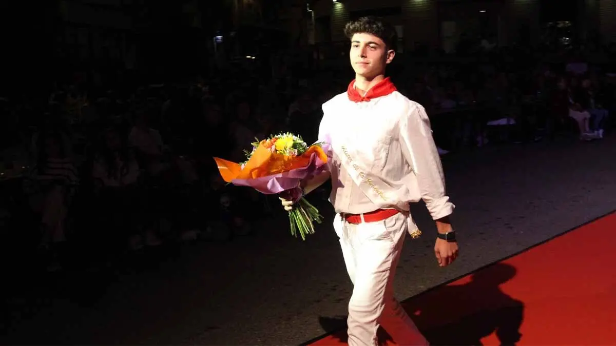 Gala Reina, Damas y Mister de los Quintos del 2007 en Milagro (28)