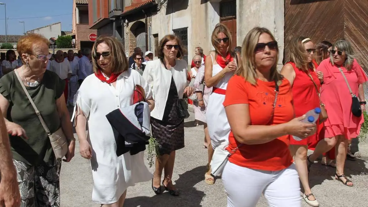 Procesión de Santa Ana en Buñuel 2025 (14)