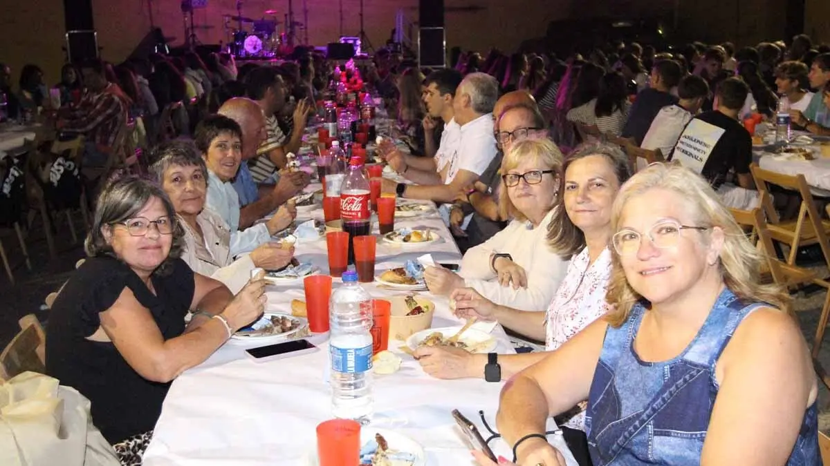 Fiestas de la Juventud en Cortes 1-8-25 (2)