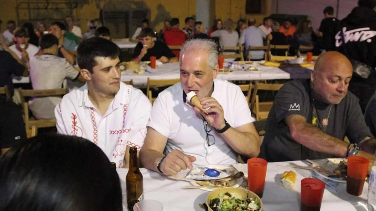 Fiestas de la Juventud en Cortes 1-8-25 (9)