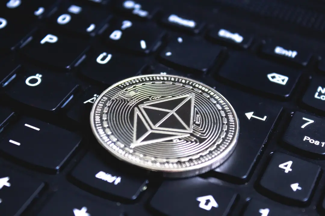  España apuesta al largo plazo: retrato del inversor de criptomonedas 