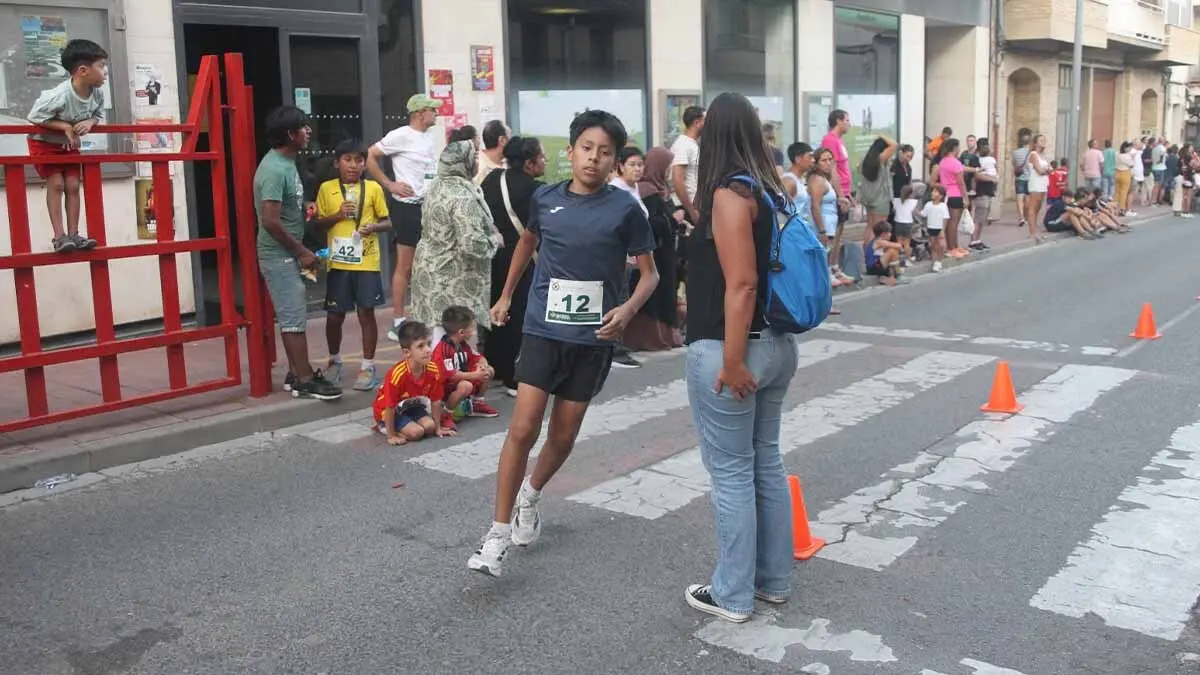 Carrera nocturna 10K San Blas Milagro 2025 (23)