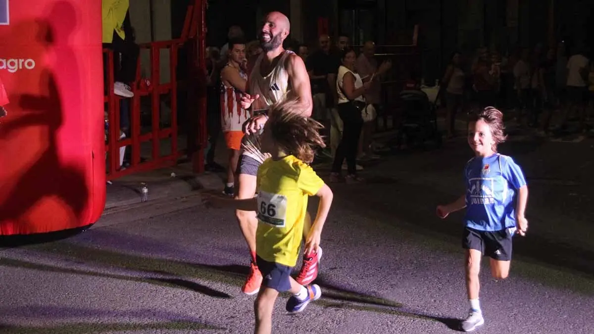 Carrera nocturna 10K San Blas Milagro 2025 (27)