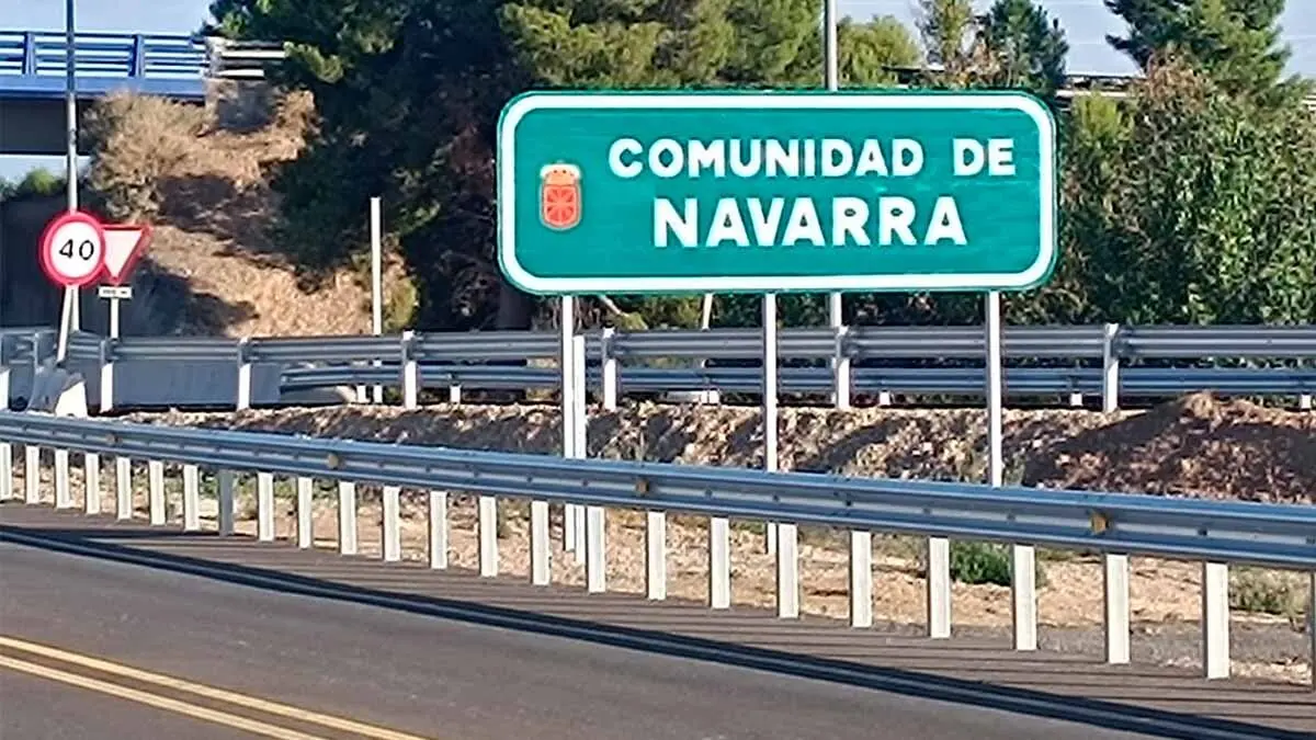 El nuevo cartel en la A-68 que señala la entrada a Navarra desde Aragón
